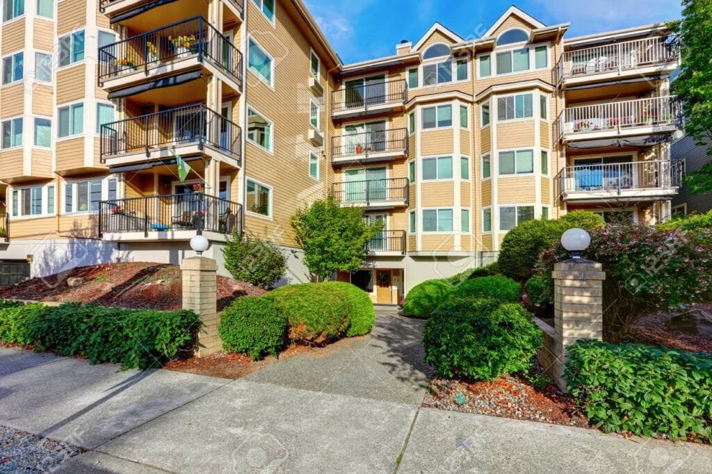Happy apartment residents feeling safe with GCCTVMS virtual security