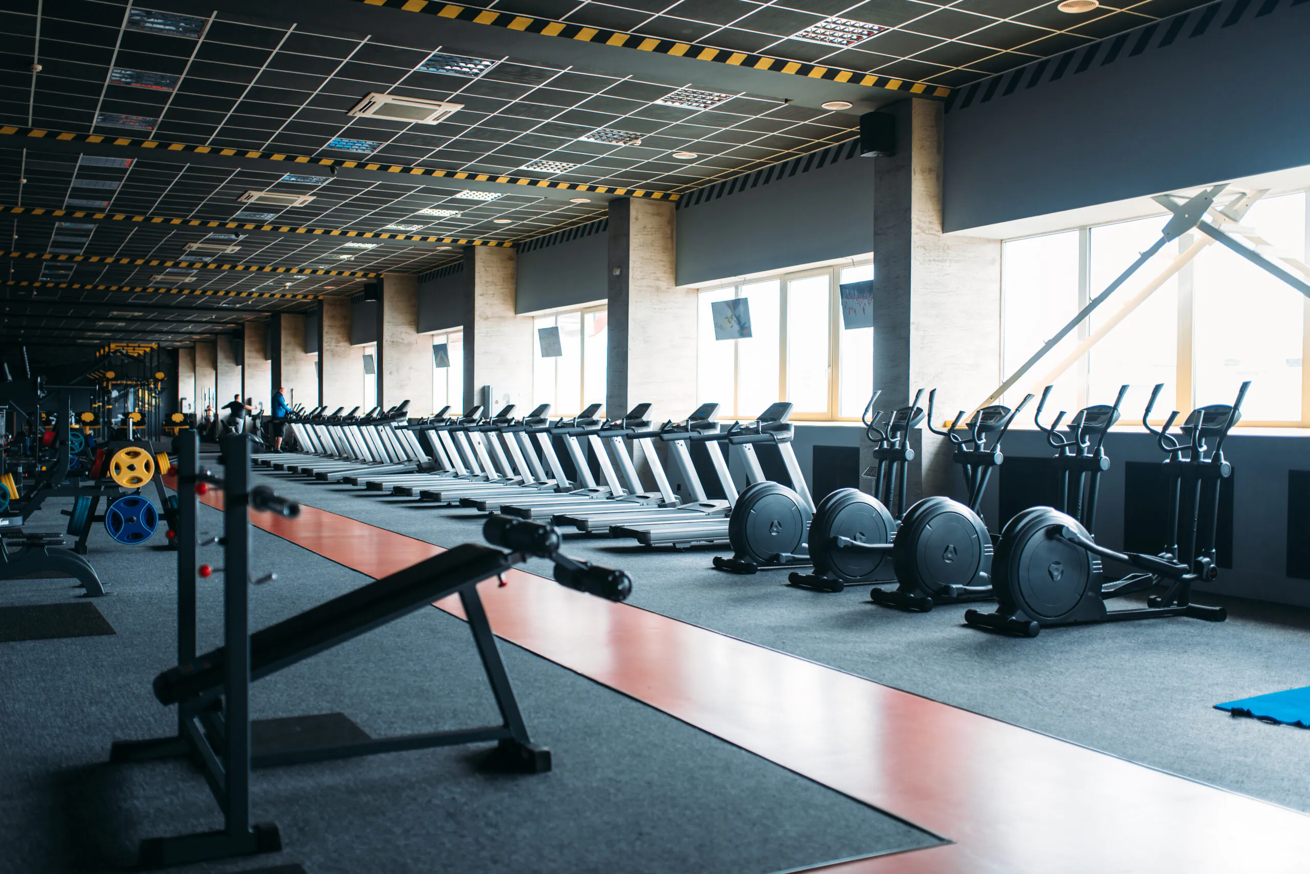 Virtual guard monitoring 24/7 fitness center with AI-powered CCTV cameras